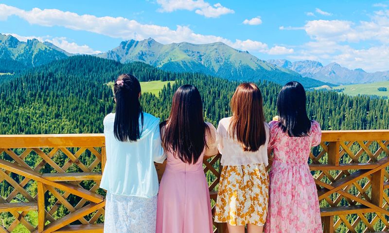 【一路向北】天山天池、禾木、喀纳斯、五彩滩、乌尔禾魔鬼城、赛里木湖、那拉提草原、独山子大峡谷  10日游 独库开通前